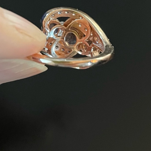 New in Box! Rose Gold Sterling Silver Ring with CZ & Morganite - Picture 4 of 6